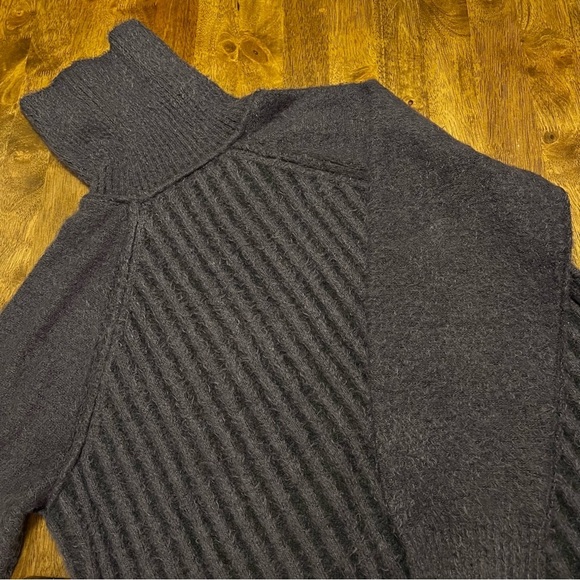 Free People Big City Turtleneck Sweater L Charcoal Soft Cozy Fall Winter Classic - Picture 11 of 13